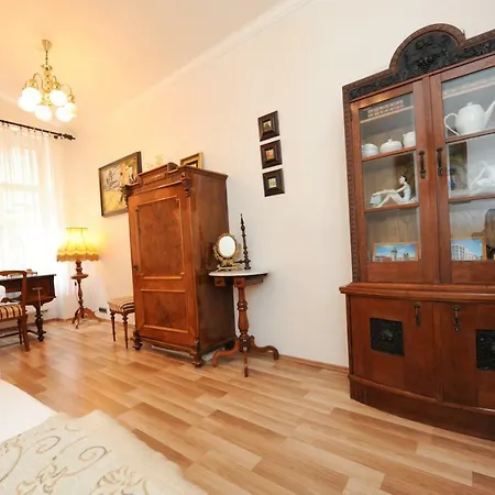 Antique In *